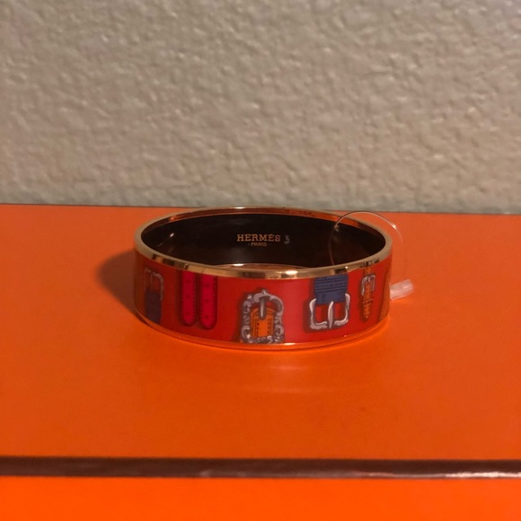 Hermes Enamel Bangle - Picture 2 of 3